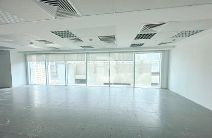 Office Space - Studio for rent in Single Business Tower - Business Bay - Dubai
