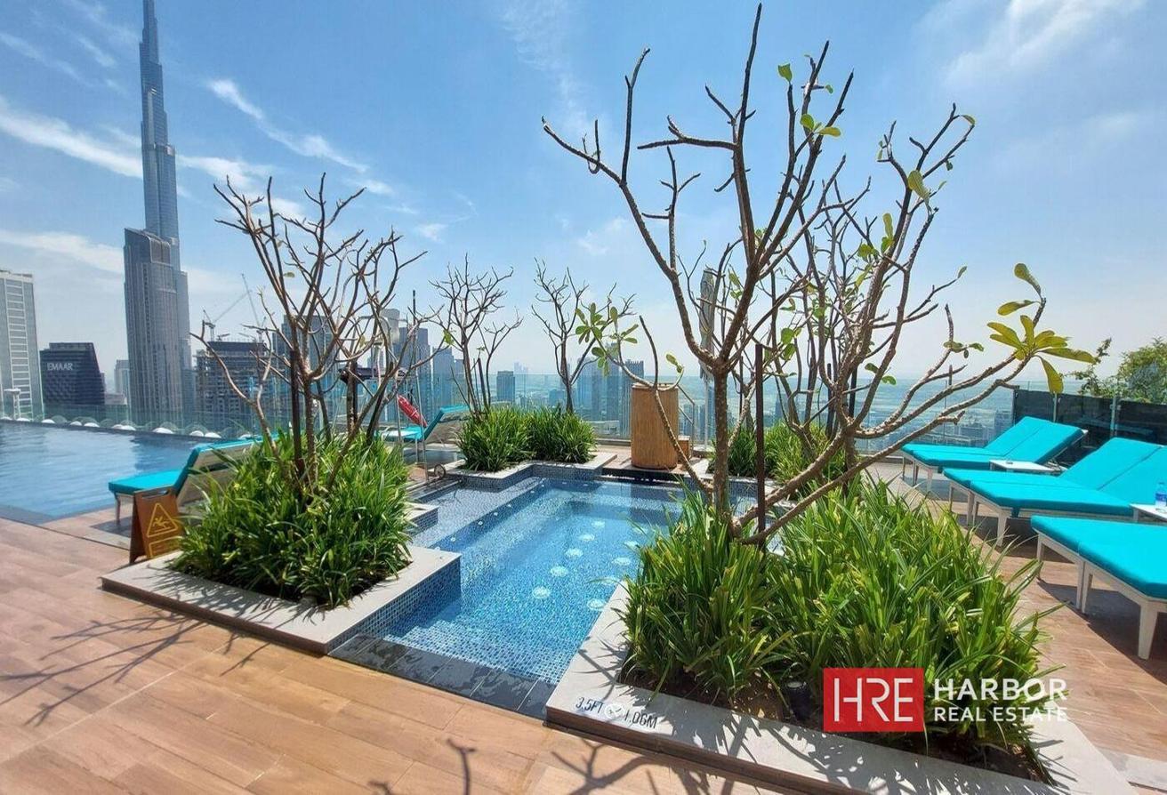 Burj Khalifa View l Move in Ready |Fully Furnished photo 19