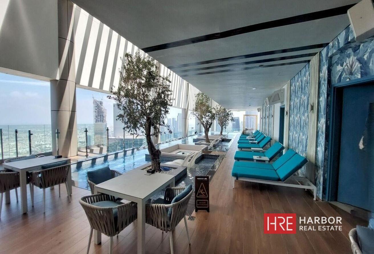 Burj Khalifa View l Move in Ready |Fully Furnished photo 22