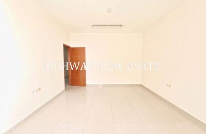 Apartment - 2 Bedrooms - 2 Bathrooms for rent in Muwaileh 3 Building - Muwaileh - Sharjah