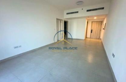 Apartment - 1 - 2 for rent in Bliss Homes - Dubai Land Residence Complex - Dubai