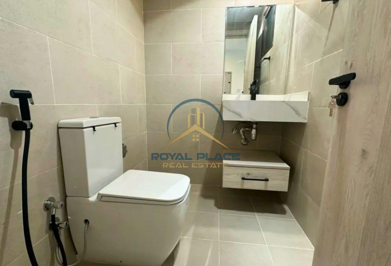 Spacious 1BHK | Unfurnished | Ready to Move photo 10