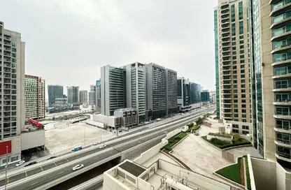 Apartment - Studio - 1 Bathroom for sale in Burj Al Nujoom - Downtown Dubai - Dubai