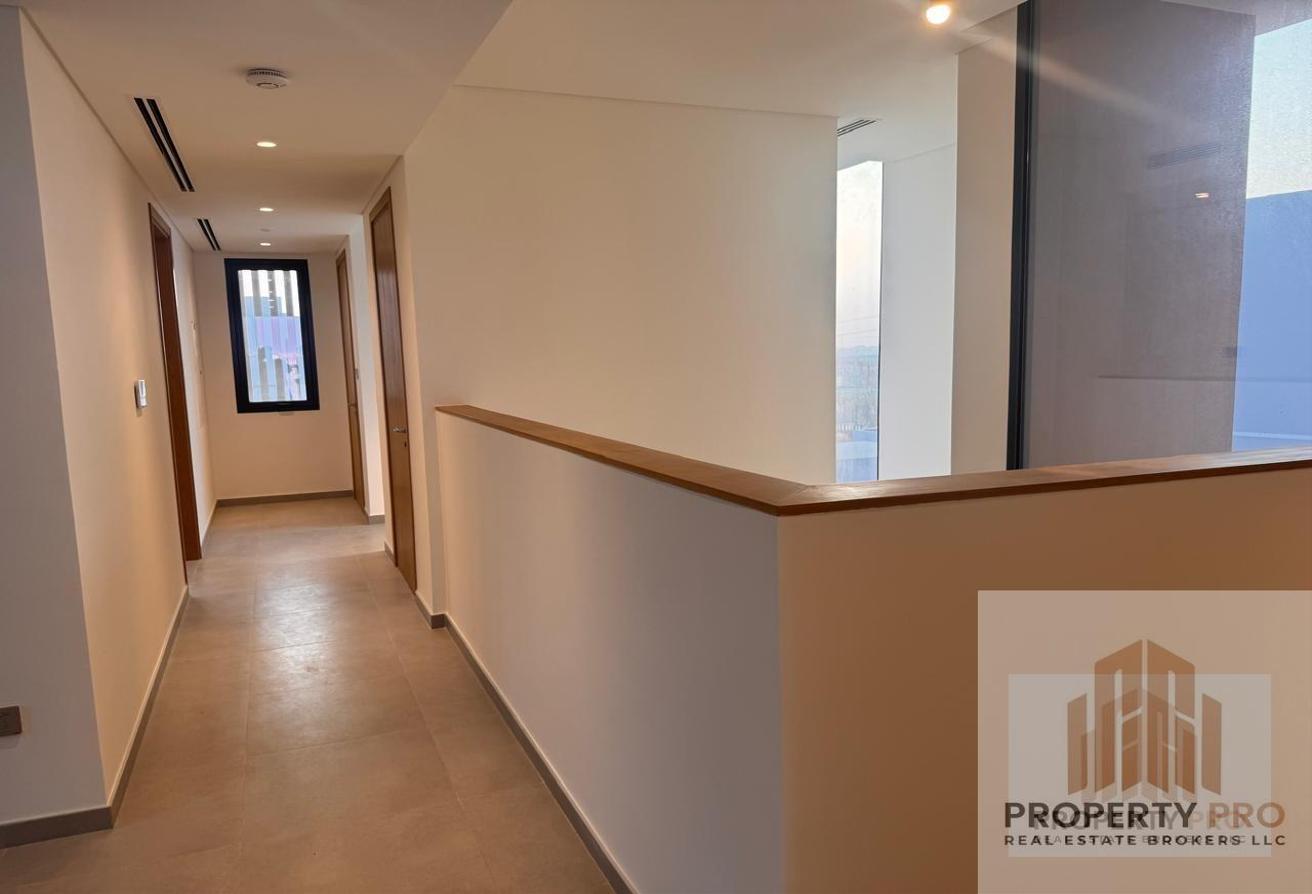 4BR VILLA | PRIME LOCATION | FAMILY COMMUNITY photo 14