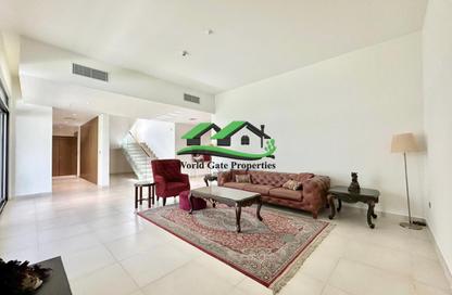 Villa - 5 Bedrooms - 6 Bathrooms for rent in West Yas - Yas Island - Abu Dhabi Villa - 5 Bedrooms - 6 Bathrooms for rent in West Yas - Yas Island - Abu Dhabi
