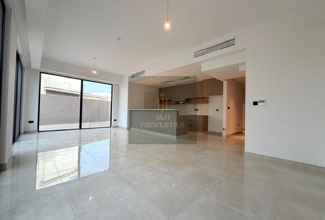 82350209 - Property Main Image