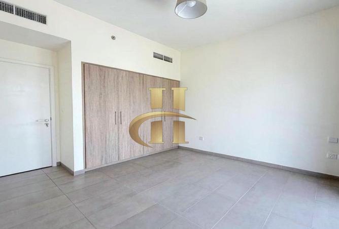 Stunning 1BR | Best Deal | High Floor | Book Today photo 3