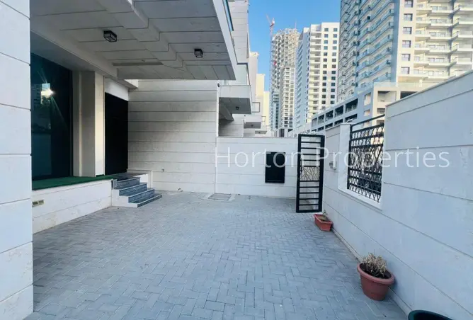 89639592 - Property Image 3