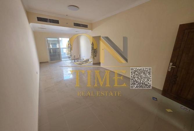 98249609 - Property Image 2