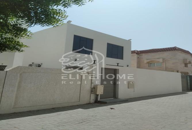 Fully Renovated 4BR Villa | Prime location