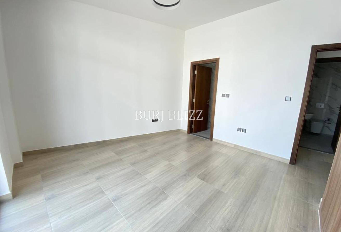 Modern Living | Open View | Chiller under DEWA photo 11