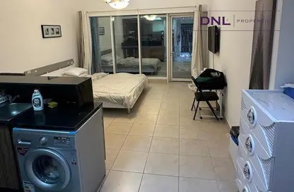 Apartment - Studio - 1 Bathroom for sale in Burj Al Nujoom - Downtown Dubai - Dubai