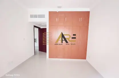 شقة - غرفة نوم - 2 حمامات للايجار في سراب 2 - الجادة - الشارقة