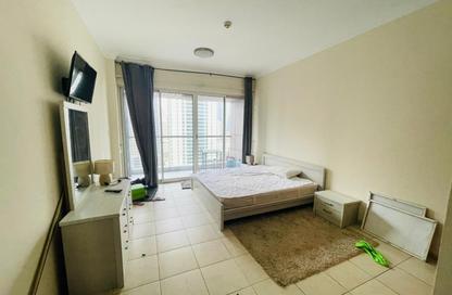 Apartment - 1 Bedroom - 2 Bathrooms for rent in V3 Tower - JLT Cluster V - Jumeirah Lake Towers - Dubai