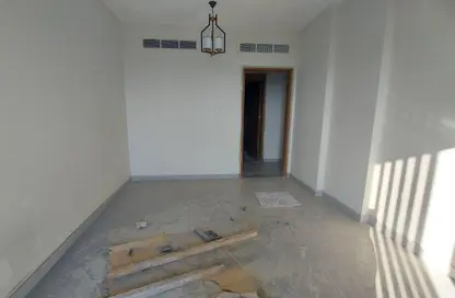 Apartment - 1 Bedroom - 2 Bathrooms for rent in Muwaileh 3 Building - Muwaileh - Sharjah