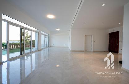 Villa - 5 Bedrooms - 6 Bathrooms for rent in Palma Residences - Palm Jumeirah - Dubai