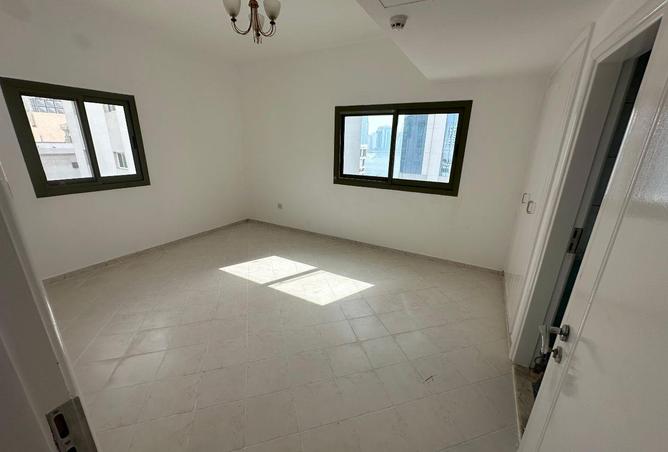 81960048 - صورة العقار 3