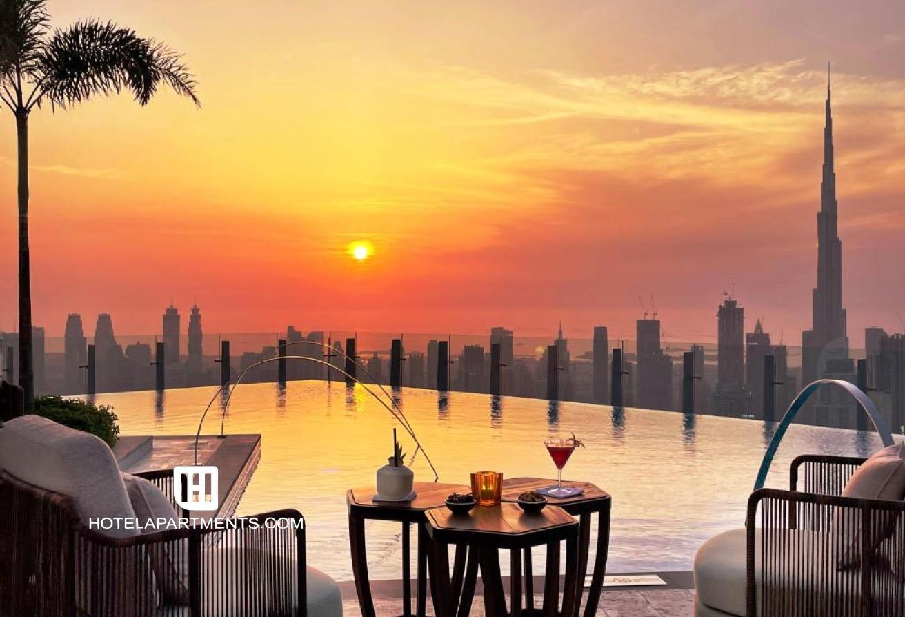 5 Star Studio| High Floor|Bills Included|Furnished photo 2