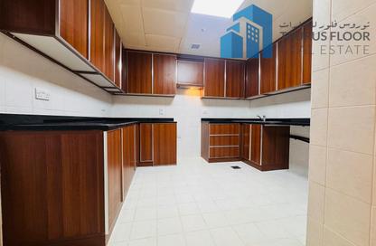 Apartment - 2 - 2 for rent in 21st Century Tower - Sheikh Zayed Road - Dubai
