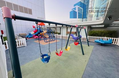 Apartment - 2 Bedrooms - 2 Bathrooms for rent in 21st Century Tower - Sheikh Zayed Road - Dubai