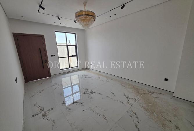 74241509 - Property Image 3