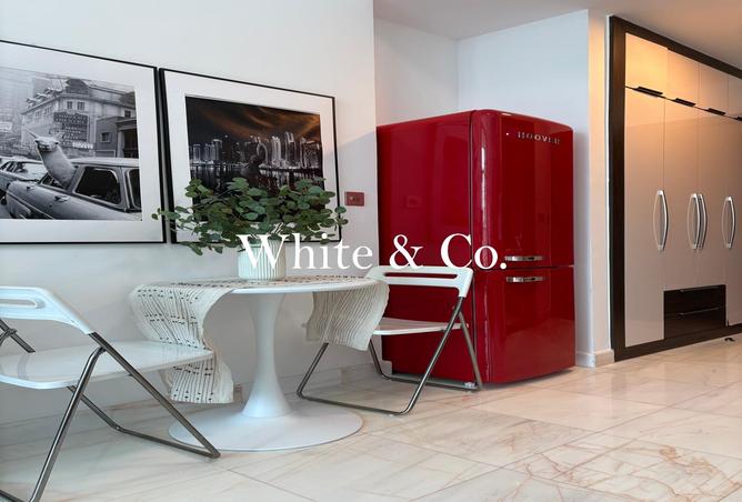 73110933 - Property Image 2