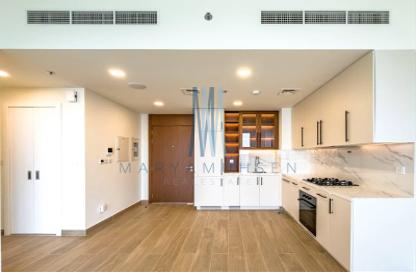 Apartment - 1 - 1 for rent in The Regent - Town Square - Dubai