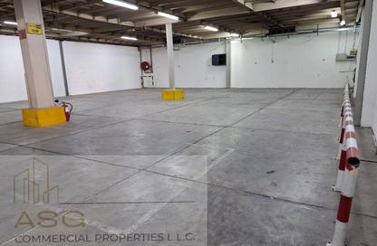 Warehouse - Studio - 1 Bathroom for rent in Umm Ramool - Dubai Warehouse - Studio - 1 Bathroom for rent in Umm Ramool - Dubai