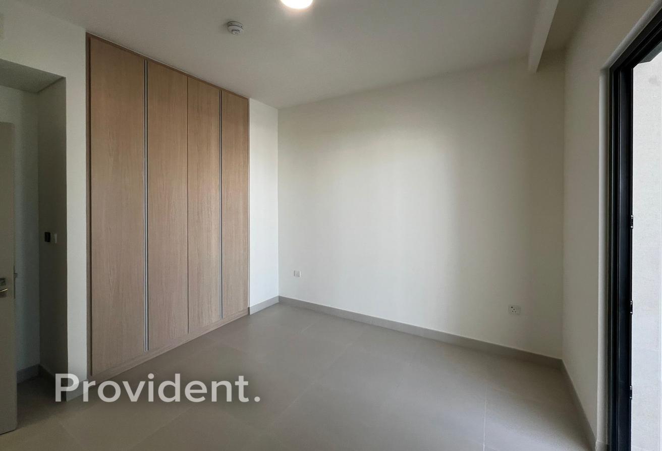 Brand New | Vacant | Large Plot photo 13