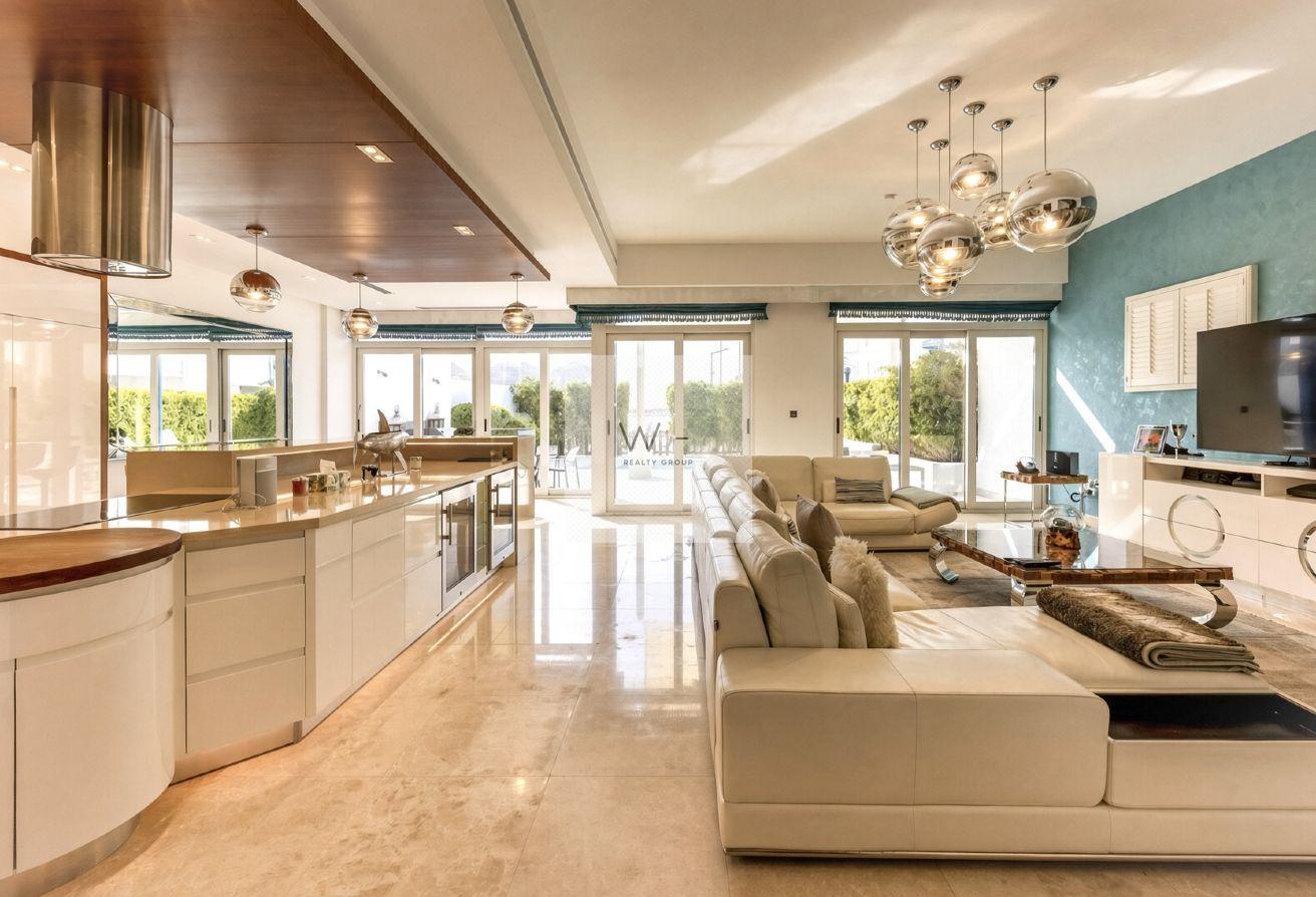 5 BR Villa with Private Pool in Palm Jumeirah photo 8