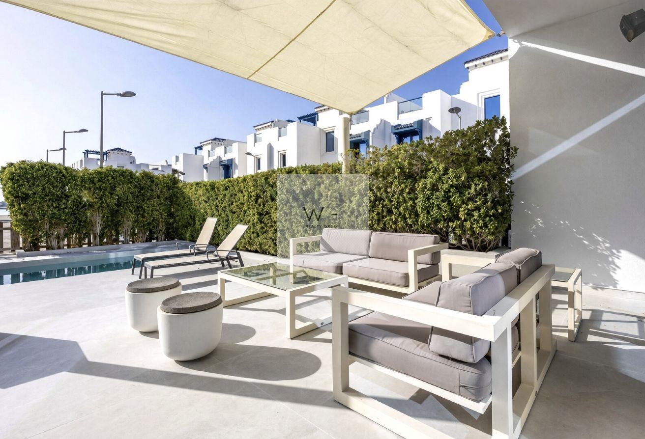 5 BR Villa with Private Pool in Palm Jumeirah photo 2