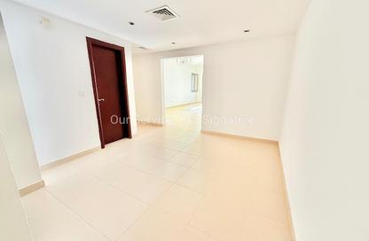 Apartment - 2 - 4 for rent in Al Mamzar - Al Mamzar - Sharjah - Sharjah Apartment - 2 - 4 for rent in Al Mamzar - Al Mamzar - Sharjah - Sharjah