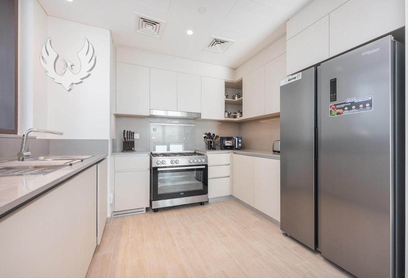 Furnished | Creek Beach Lagoon and Canal View photo 3
