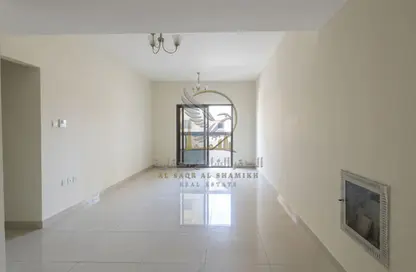Apartment - 2 Bedrooms - 2 Bathrooms for rent in Al Jurf 3 - Al Jurf - Ajman