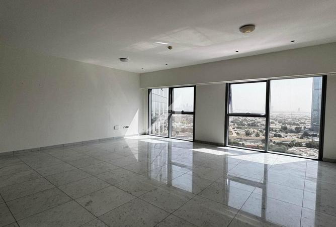 104676103 - Property Image 2