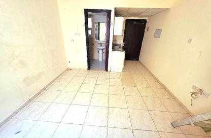 Apartment - Studio - 1 Bathroom for rent in Fire Station Road - Muwaileh - Sharjah