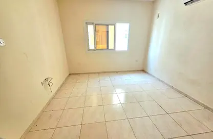 Apartment - Studio - 1 Bathroom for rent in Fire Station Road - Muwaileh - Sharjah