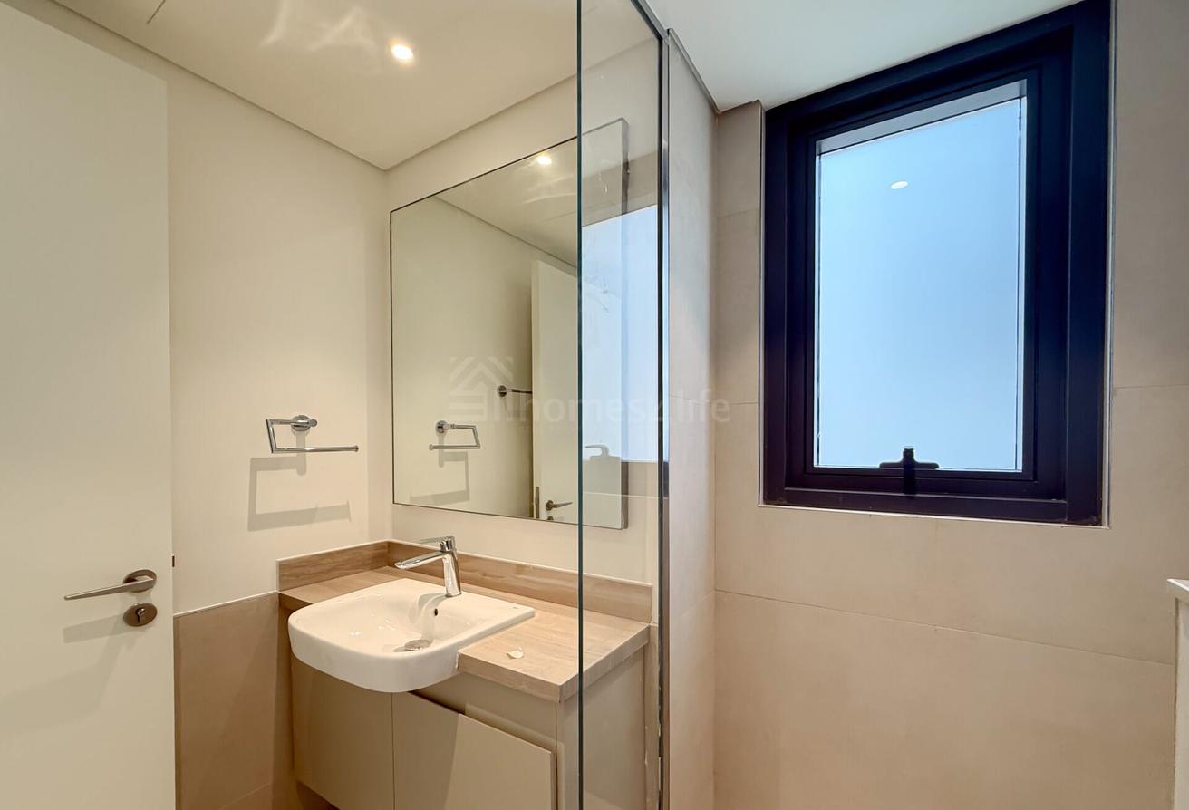 4BR G+2 | pool & park view | Flexible Cheques photo 19