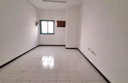 شقة - 4 حمامات للايجار في بناية البطينة 9 - البطينة - الشارقة