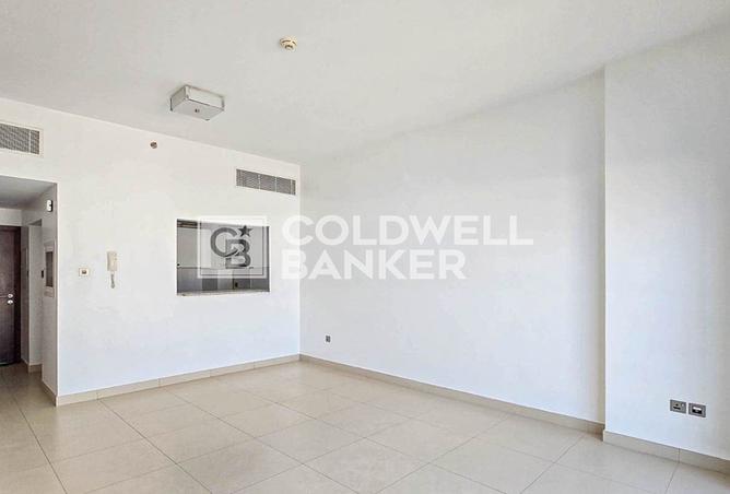 131100445 - Property Image 3