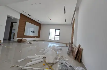 Apartment - 3 Bedrooms - 3 Bathrooms for rent in Al Rashidiya Towers - Al Rashidiya - Ajman Downtown - Ajman