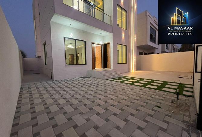 54389990 - Property Image 2