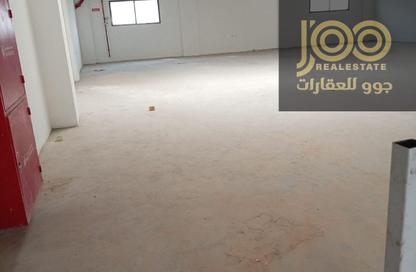 Warehouse - Studio - 1 for rent in Umm Al Thuoob - Umm Al Quwain