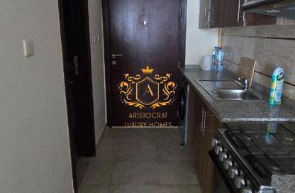 Apartment - Studio - 1 Bathroom for rent in Preatoni Tower - JLT Cluster L - Jumeirah Lake Towers - Dubai