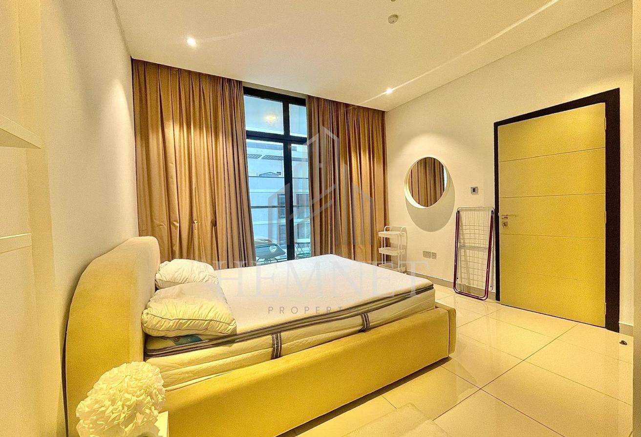 Fully Furnished | Luxury Apt | Prime Location photo 7