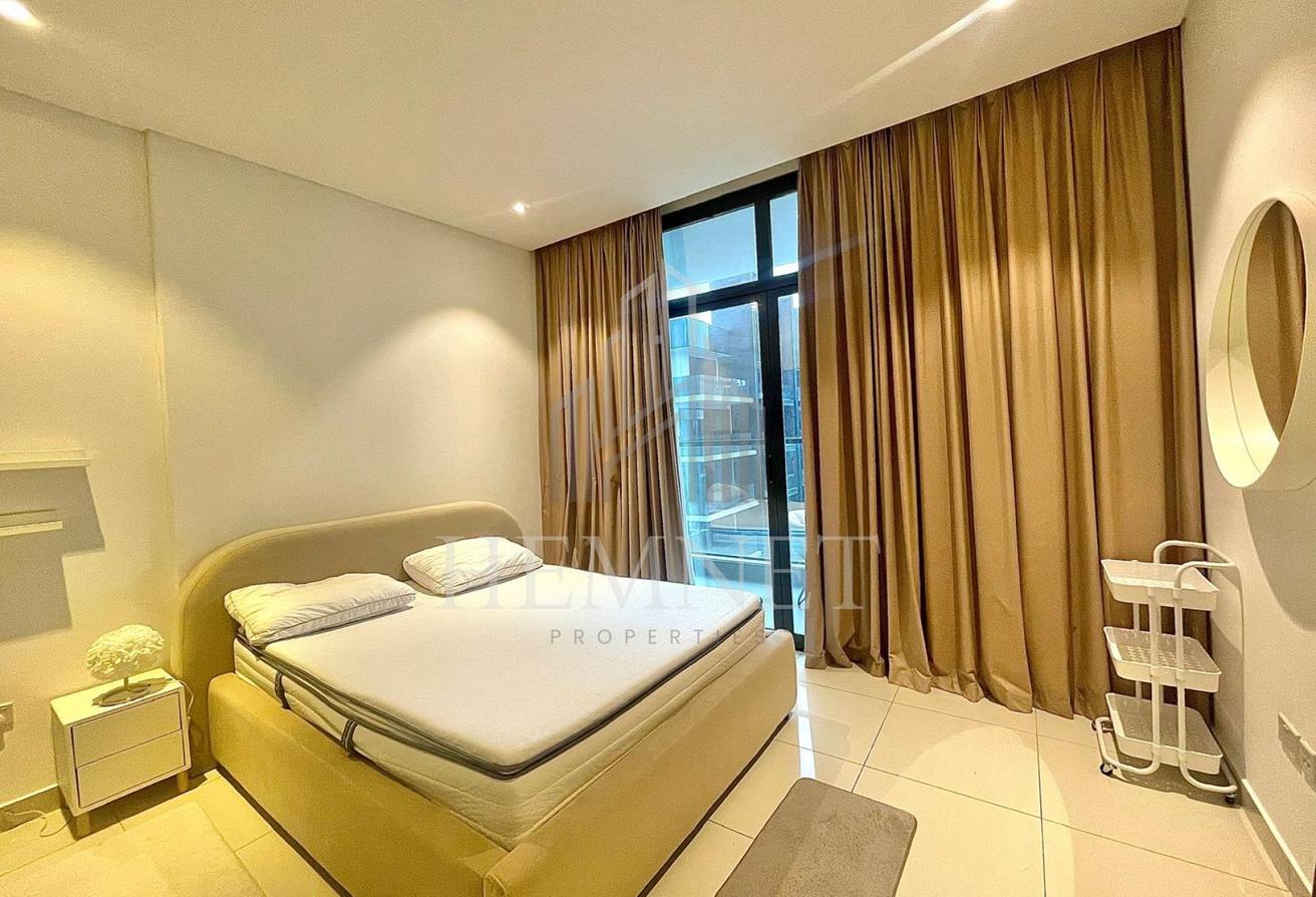 Fully Furnished | Luxury Apt | Prime Location photo 6