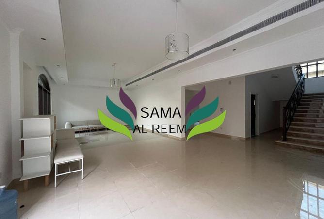 114185272 - Property Image 3