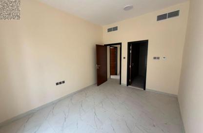 Apartment - 2 - 3 for rent in Al Jurf 3 - Al Jurf - Ajman Apartment - 2 - 3 for rent in Al Jurf 3 - Al Jurf - Ajman