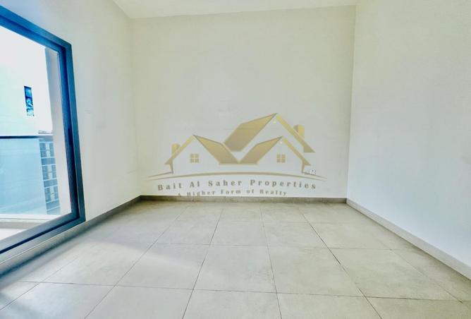 67834854 - Property Image 3