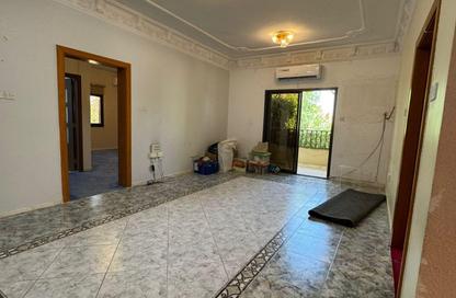 Villa - 6 Bedrooms - 4 Bathrooms for rent in Al Sabkha - Al Riqqa - Sharjah